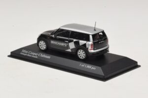 Mini Cooper Clubman R55 Schwarz Metallic Minichamps 1:43 431138672 Druckguss — Bild 3 von 4