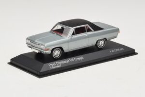 Opel Diplomat A V8 Coupe Silber Minichamps 1:43 400048020 Druckguss — Bild 2 von 4