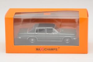 Opel Diplomat B Dunkelgrün Maxichamps 1:43 940046070 Druckguss — Bild 4 von 4
