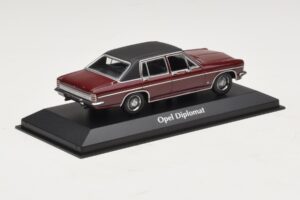 Opel Diplomat B Dunkelrot Maxichamps 1:43 940046071 Druckguss — Bild 2 von 4