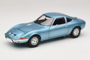 Opel GT Blue Metallic Minichamps 1:18 180049030 Druckguss