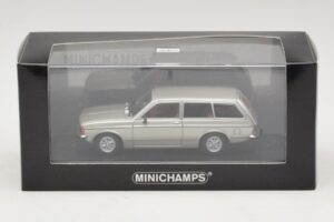 Opel Kadett C Caravan Silver Metallic Minichamps 1:43 400048111 Druckguss — Bild 4 von 4