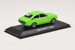 Opel Kadett C Coupe Grün Maxichamps 1:43 940045621 Druckguss — Bild 2 von 4