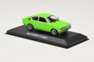 Opel Kadett C Coupe Grün Maxichamps 1:43 940045621 Druckguss — Bild 3 von 4