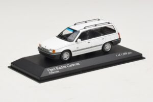 Opel Kadett E Caravan Weiß Minichamps 1:43 400045911 Druckguss — Bild 2 von 4