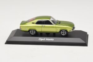Opel Manta A Grün Metallic Maxichamps 1:43 940045501 Druckguss