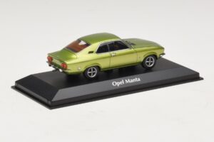 Opel Manta A Grün Metallic Maxichamps 1:43 940045501 Druckguss — Bild 2 von 4