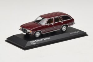 Opel Rekord D Caravan Rot Minichamps 1:43 400044012 Druckguss — Bild 2 von 4