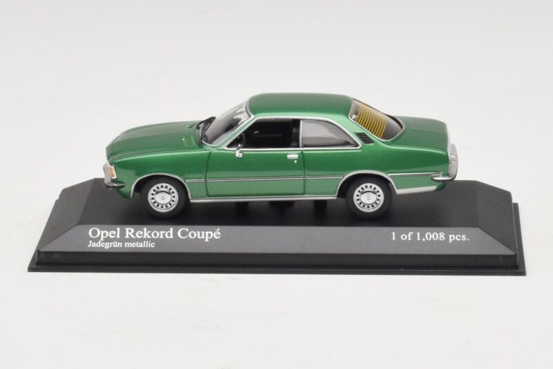 Opel Rekord D Coupé Grün Metallic Minichamps 1:43 Opel Rekord D Coupé Grün Metallic Minichamps 1:43 400044022 Druckguss