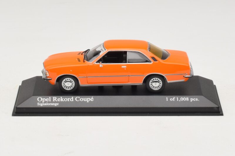 Opel Rekord D Coupé Orange Minichamps 1:43 Opel Rekord D Coupé Orange Minichamps 1:43 400044024 Druckguss