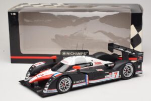 Peugeot 908 HDi FAP LMP1 #7 M. Gene / N. Minassian / J. Villeneuve 24 Hours of Le Mans 2007 Minichamps 1:18 150071207 Druckgu — Bild 6 von 6