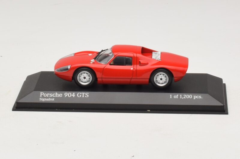 Porsche 904 GTS Rot Minichamps 1:43 Porsche 904 GTS Rot Minichamps 1:43 400065722 Druckguss