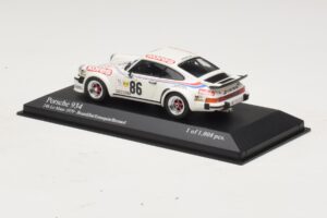 Porsche 911 934 #86 Bourdillat / Ennequin 24 Hours of Le Mans 1979 Minichamps 1:43 400796486 Druckguss — Bild 3 von 4