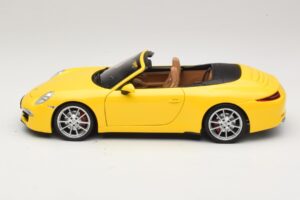 Porsche 911 991 Carrera S Cabriolet Gelb Minichamps 1:18 100061031 Druckguss — Bild 4 von 8