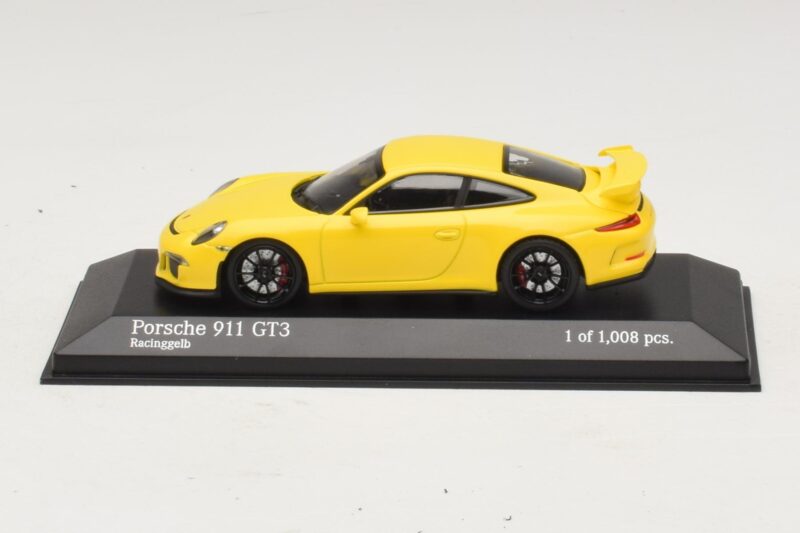 Porsche 911 991 GT3 Gelb Minichamps 1:43 Porsche 911 991 GT3 Gelb Minichamps 1:43 410062021 Druckguss