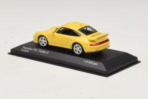 Porsche 911 993 Turbo S Gelb Minichamps 1:43 430069270 Druckguss — Bild 3 von 4