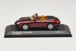 Porsche 911 996 Cabriolet Rot Metallic Minichamps 1:43 400061092 Druckguss