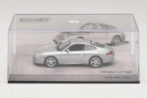 Porsche 911 996 Carrera 40 Jahre Jubiläum Silber Minichamps 1:43 436061070 Druckguss — Bild 5 von 5