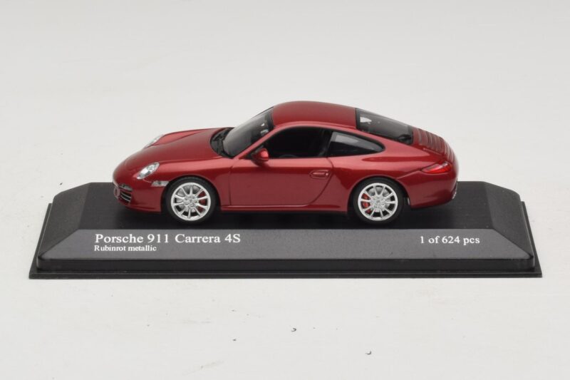 Porsche 911 997 Carrera 4S Red Metallic Minichamps 1:43 400066422 Druckguss