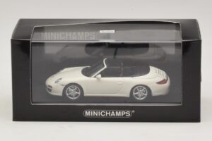 Porsche 911 997 Carrera 4S Cabriolet Weiß Minichamps 1:43 400066431 Druckguss — Bild 4 von 4