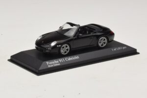 Porsche 911 997 Carrera Cabriolet Black Edition Minichamps 1:43 400066434 Druckguss — Bild 2 von 4