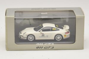 Porsche 911 997 GT3 #22 Weiß Minichamps 1:43 WAP020102016 Druckguss — Bild 4 von 4