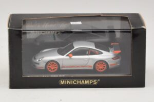 Porsche 911 997 GT3 RS Silber Minichamps 1:43 400066000 Druckguss — Bild 4 von 4