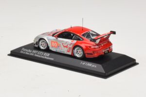Porsche 911 997 GT3 RSR GT2 #80 S. Neiman / D. Law 24 Hours of Le Mans 2010 Minichamps 1:43 410106980 Druckguss — Bild 3 von 4