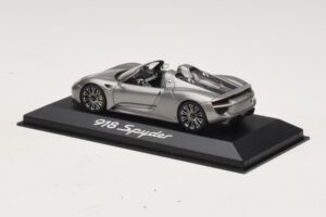 Porsche 918 Spyder Grau Metallic Minichamps 1:43 WAP0201000E Druckguss — Bild 3 von 4