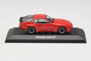 Porsche 924 GT Rot Maxichamps 1:43 940066120 Druckguss
