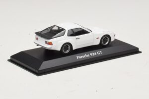 Porsche 924 GT Weiß Maxichamps 1:43 940066121 Druckguss — Bild 2 von 4