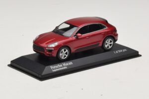 Porsche Macan 95B Rot Metallic Minichamps 1:43 410062600 Druckguss — Bild 2 von 4