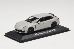 Porsche Panamera GTS 971 Chalk Grey Minichamps 1:43 WAP0207640J Druckguss — Bild 2 von 4