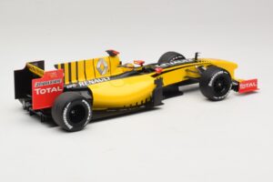 Renault R30 Showcar #11 R. Kubica F1 2010 Minichamps 1:18 150100081 Druckguss — Bild 2 von 6