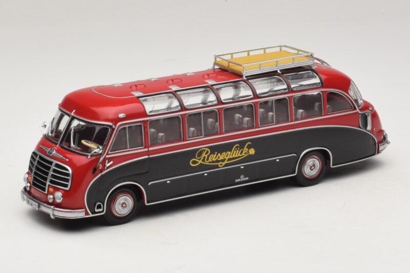 Setra S8 Reisegluck Minichamps 1:43 Setra S8 Reisegluck Minichamps 1:43 439030089 Druckguss