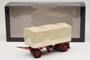 Lkw-Anhänger Planen Weiß Rot Minichamps 1:43 439159096 Druckguss — Bild 6 von 6