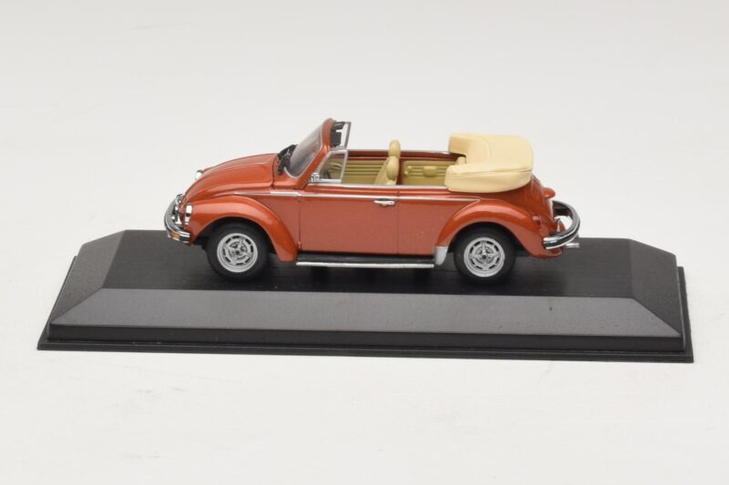 Volkswagen 1200 Cabriolet Hebmuller Rot Minichamps 1:43 Volkswagen 1200 Cabriolet Hebmuller Rot Minichamps 1:43 430052032 Druckguss