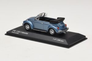 Volkswagen 1302 Cabriolet Blau Metallic Minichamps 1:43 430055042 Druckguss — Bild 3 von 4