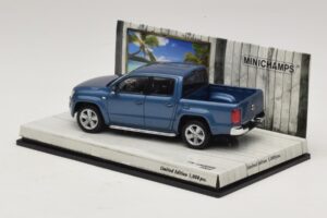 Volkswagen Amarok Blau Metallic Minichamps 1:43 436058362 Druckguss — Bild 3 von 5