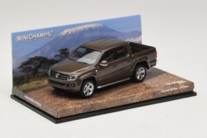 Volkswagen Amarok Braun Metallic Minichamps 1:43 436058361 Druckguss — Bild 2 von 5