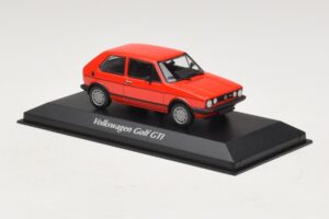 Volkswagen Golf GTI Mk1 Rot Maxichamps 1:43 940055170 Druckguss — Bild 3 von 4