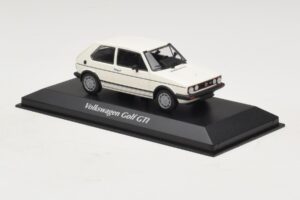 Volkswagen Golf GTI Mk1 Weiß Maxichamps 1:43 940055171 Druckguss — Bild 3 von 4