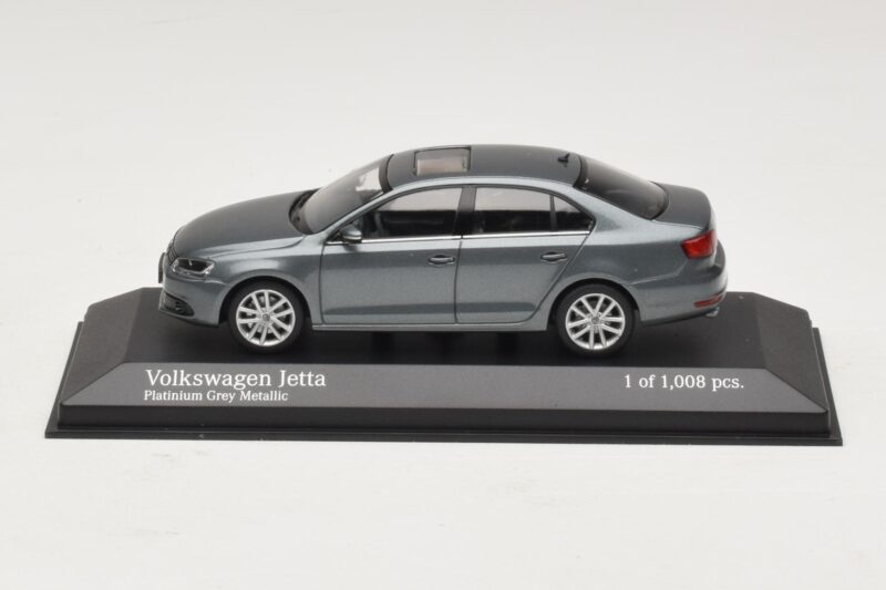 Volkswagen Jetta Mk6 Grey Metallic Minichamps 1:43 Volkswagen Jetta Mk6 Grey Metallic Minichamps 1:43 400059000 Druckguss