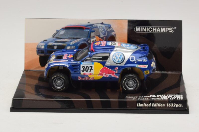 Volkswagen Race Touareg Red Bull #307 B. Saby / M. Perin Dakar Rally 2005 Minichamps 1:43 436055307 Druckguss