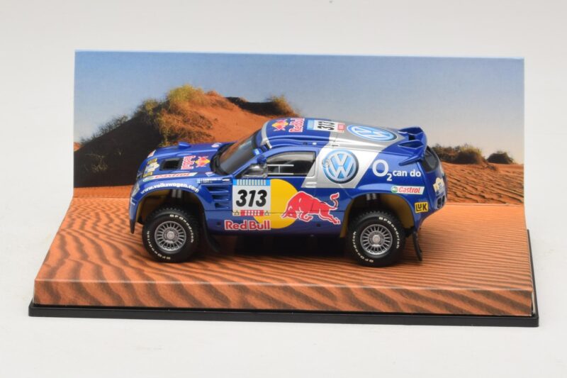 Volkswagen Race Touareg Red Bull #313 Händler Edition 2005 Minichamps 1:43 7LO099400PD313 Druckguss