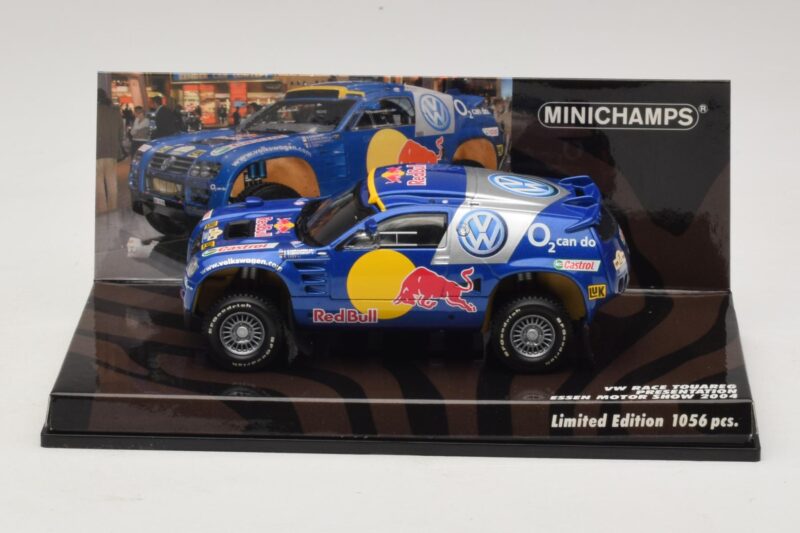 Volkswagen Race Touareg Red Bull Presentation Essen Motor Show 2004 Minichamps 1:43 436045300 Druckguss