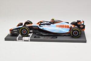 Williams Racing FW45 #2 L. Sargeant Singapore GP 2023 Minichamps 1:18 117231602 Druckguss — Bild 3 von 7