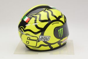 AGV Helm V. Rossi MotoGP Valencia Test 2009 Minichamps 1:2 327100066 Diecast — Bild 4 von 7