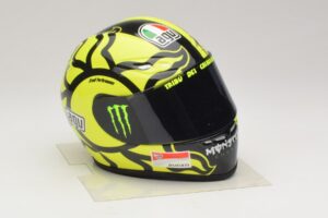 AGV Helm V. Rossi MotoGP Valencia Test 2009 Minichamps 1:2 327100066 Diecast — Bild 5 von 7