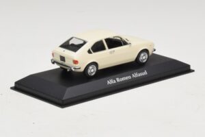Alfa Romeo Alfasud Weiß Maxichamps 1:43 940120101 Druckguss — Bild 2 von 5